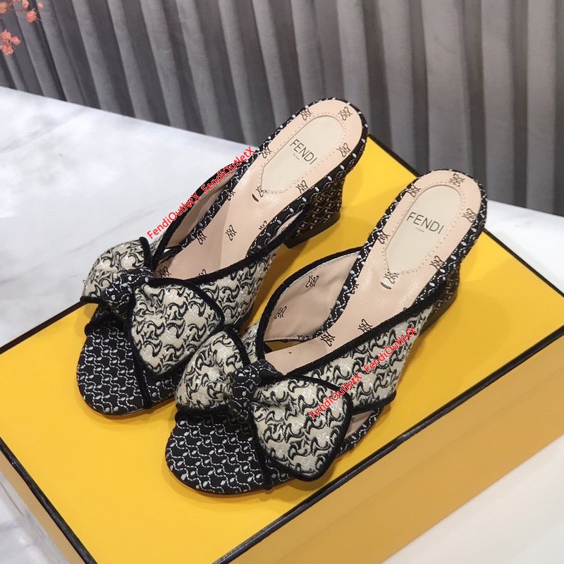 Fendi Karligraphy Slides 60 In Canvas Beige