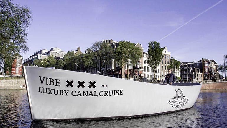 Rent a boat Amsterdam - Amsterdam Boat Experience