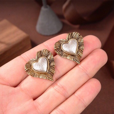 Cheap Saint Laurent Earrings Outlet Sale Store, 70% Discount at www.ysloutletcheap.com