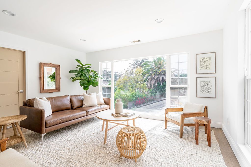 3 Tips to Create A Minimalistic Home · The Wow Decor