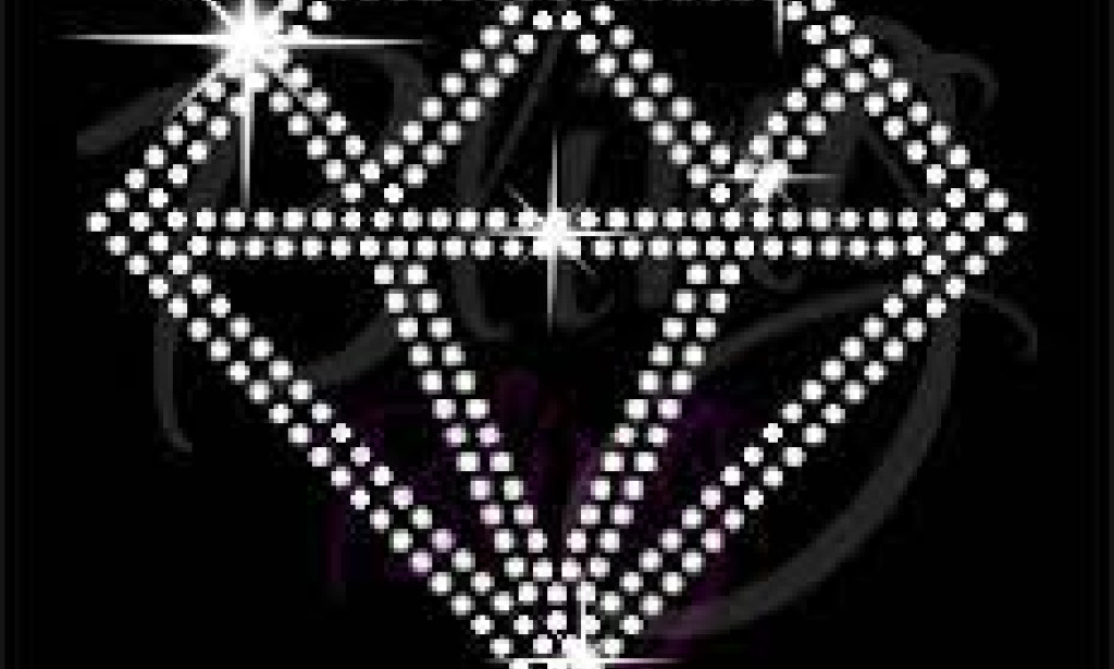 How to create a Rhinestone Heat Transfer — A Complete Guide